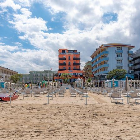 Hotel Giorgetti Orange Bellaria-Igea Marina Exterior photo